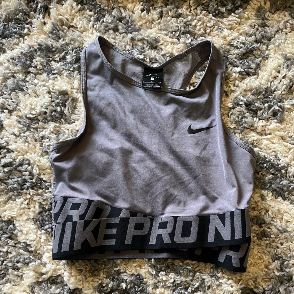 Nike Pro Crop top